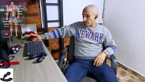 Marck  Independent model  online show from January 9, 3:45 am