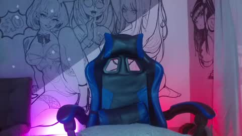 marco_777_ online show from May 17, 7:43 pm