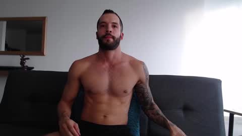Snapshot of marcoandpolo01 chatting on January 11, 10:18 pm Marco  Polo online show from January 11, 10:18 pm