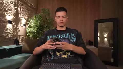 Marco and Ethan online show from June 25, 6:18 am