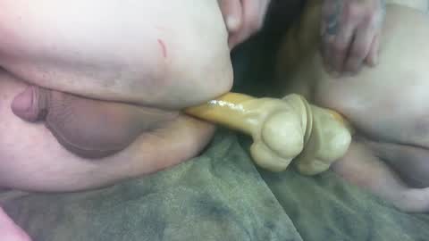 Snapshot of marcsexxy chatting on December 12, 12:05 am Marc online show from December 12, 12:05 am