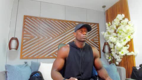 Snapshot of marcusblack_ chatting on October 27, 11:34 am Marcusssss online show from October 27, 11:34 am
