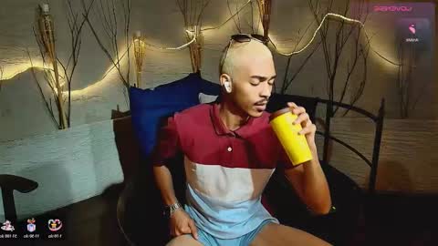 Marcus online show from December 1, 4:15 am