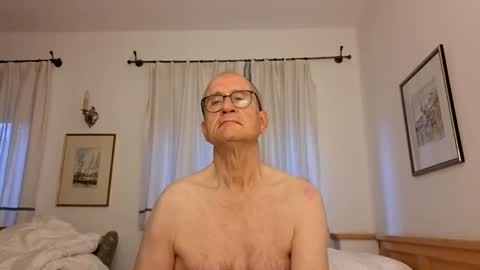 marginalie online show from October 8, 5:45 am