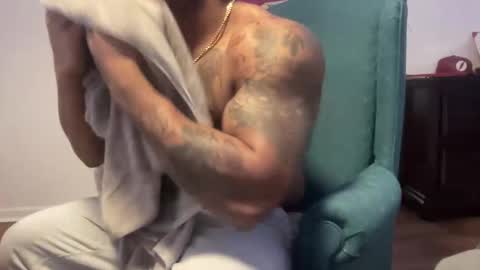 Z online show from March 1, 3:21 am