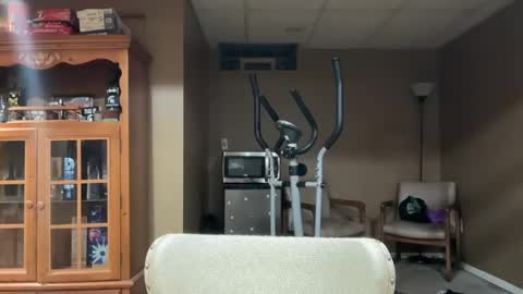 MARIOLUIGIHOT online show from February 8, 2:04 am