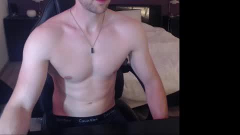 mark_95x online show from September 19, 9:58 pm