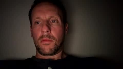 Mark online show from October 6, 11:42 pm