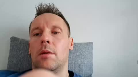 Mark online show from February 14, 9:03 am