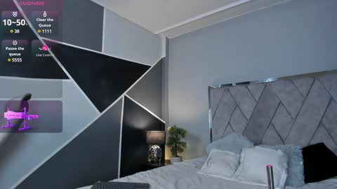 Snapshot of mark_broown_ chatting on January 3, 10:51 pm mark_broown_ online show from January 3, 10:51 pm