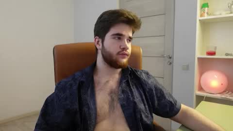 MARK MAXIM online show from December 2, 12:41 pm