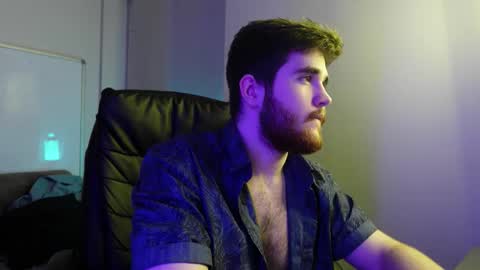 MARK MAXIM online show from November 10, 9:09 pm