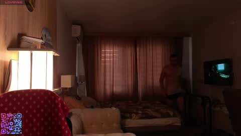 Mark online show from March 2, 1:07 pm