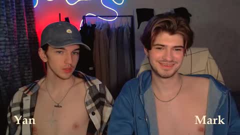 Mark online show from October 24, 3:47 pm