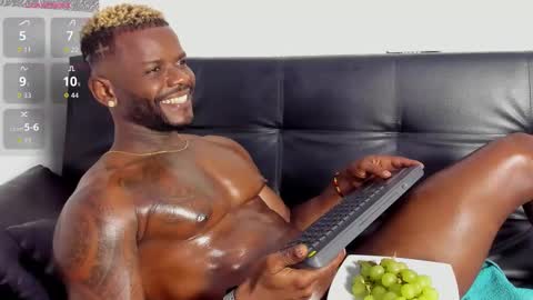 Mark online show from March 7, 3:15 am