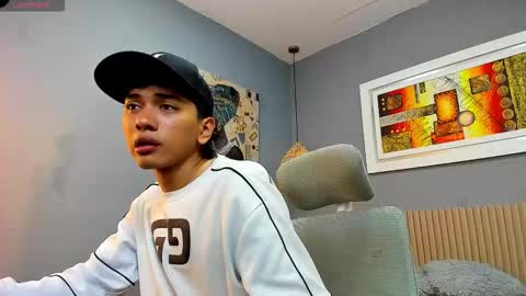 markbowie online show from October 1, 11:47 am