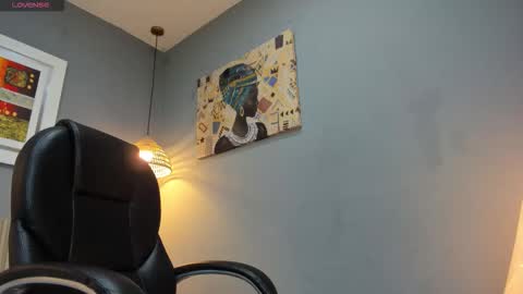 markbowie online show from January 31, 7:11 pm