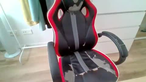 markitooshot online show from October 19, 11:13 am