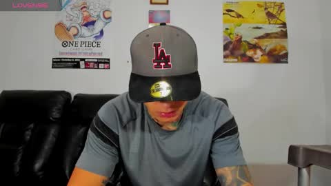 Sebastian online show from November 24, 3:57 pm