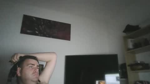 markoluggin online show from May 23, 3:45 am