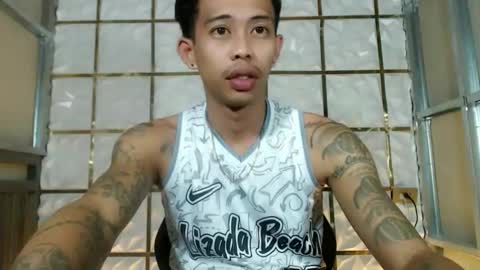 marlmoreno10 online show from February 8, 11:31 pm