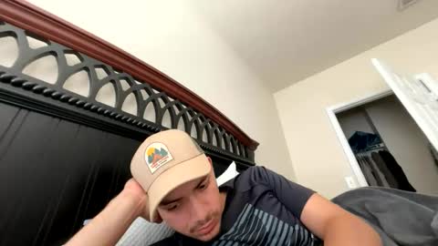 marlonnolascotabora15 online show from April 18, 8:31 pm