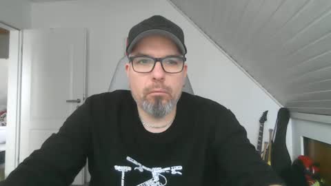 marriedcock1980 online show from January 12, 12:12 pm