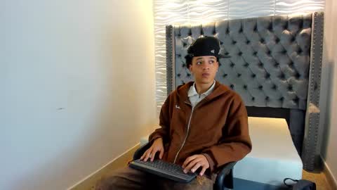 MARSHALL online show from March 16, 1:04 pm