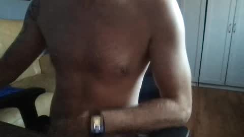 Snapshot of mart7373 chatting on December 8, 7:43 pm Mart online show from December 8, 7:43 pm