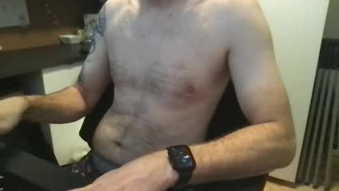 Snapshot of mart7373 chatting on October 25, 1:46 pm Mart online show from October 25, 1:46 pm