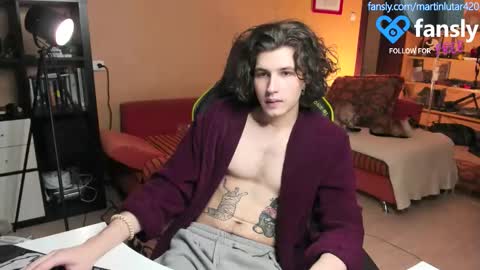 Snapshot of martinlutar420 chatting on October 22, 6:06 am Daddy Marty online show from October 22, 6:06 am