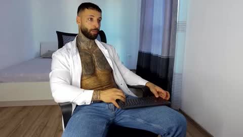 masculineguy69 online show from October 29, 11:57 am