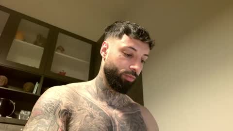 masculineguy69 online show from May 23, 10:59 pm