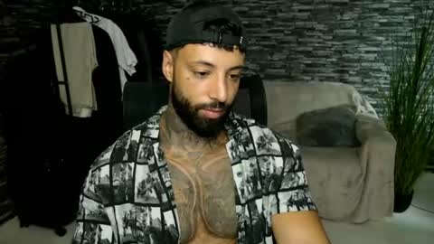 masculineguy69 online show from July 8, 10:08 am