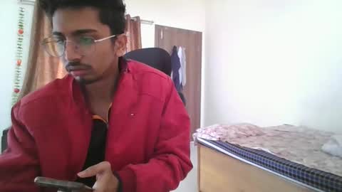 maskboyz2003 online show from December 25, 3:50 am