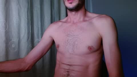 maskguy23 online show from December 22, 2:42 am