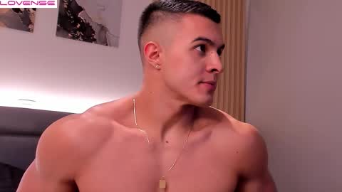 Mason Bennet online show from September 19, 3:51 am