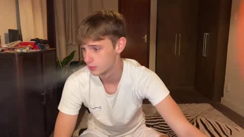 Mason online show from October 3, 9:53 pm