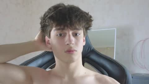 mason_jr online show from November 1, 2:10 pm