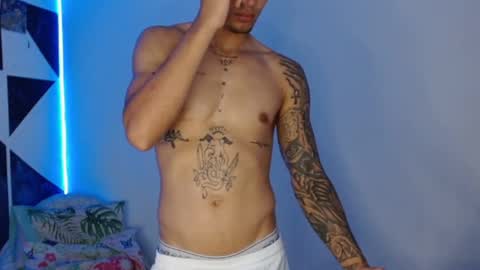 master_black777 online show from September 8, 2:49 pm