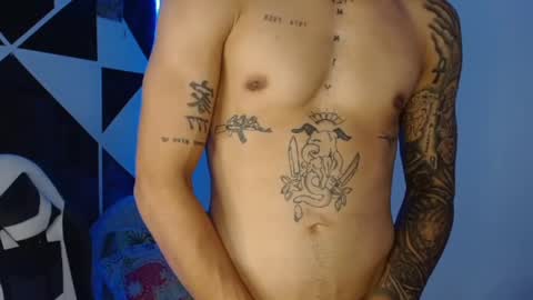 master_black777 online show from September 13, 4:24 am