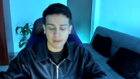 master_boy_1 online show from November 19, 2:44 am