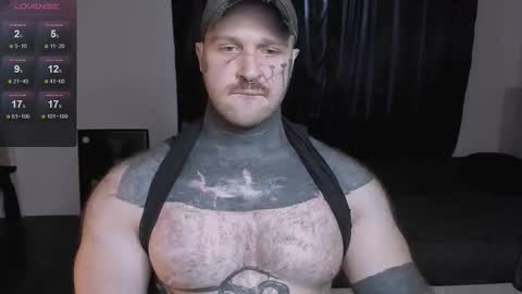 Snapshot of master_oil chatting on September 20, 3:56 pm Huge Alex online show from September 20, 3:56 pm