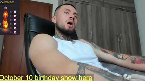 steven  online show from October 3, 10:26 pm