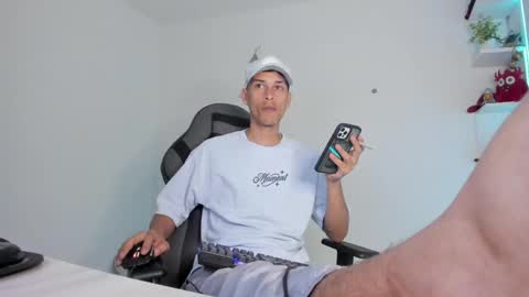 Alpha junior online show from April 1, 2:58 pm