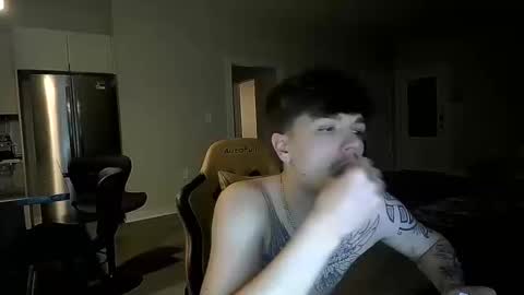 Snapshot of masterjizz1_0 chatting on October 15, 3:25 am masterjizz1_0 online show from October 15, 3:25 am