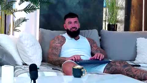 masterkingofmuscle online show from September 9, 7:08 am