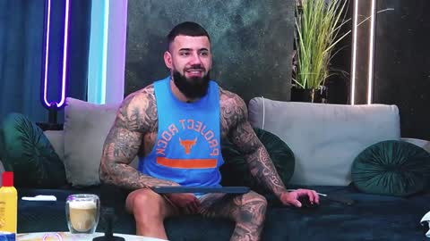 masterkingofmuscle online show from January 10, 6:31 am