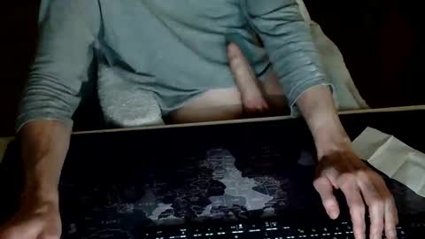 MasturbateMindbreaker online show from April 10, 9:33 pm