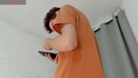 MATEO HUNTER online show from January 16, 3:37 pm